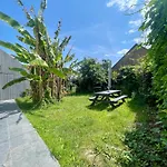 La Maison Rose - Cote Terre By Melrose Holiday home