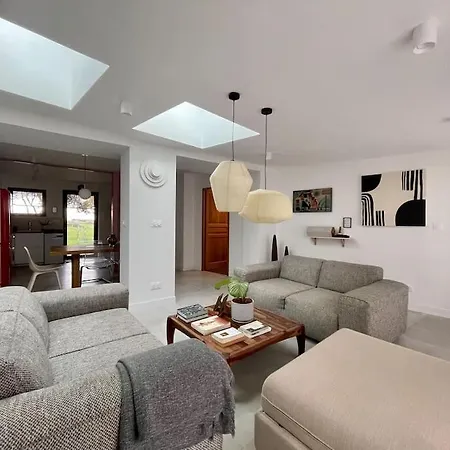 Holiday home La Maison Rose By Melrose
