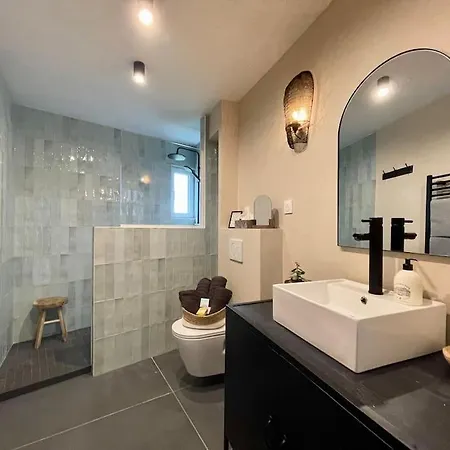 Semesterbostad La Maison Rose - Cote Terre By Melrose *