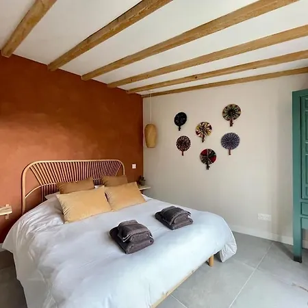 Semesterbostad La Maison Rose - Cote Terre By Melrose