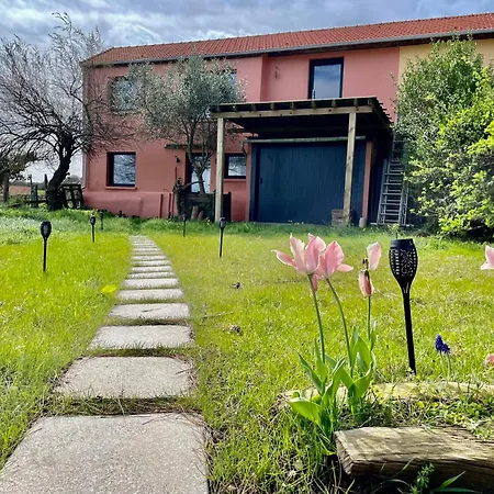 La Maison Rose - Cote Terre By Melrose Feriehus *