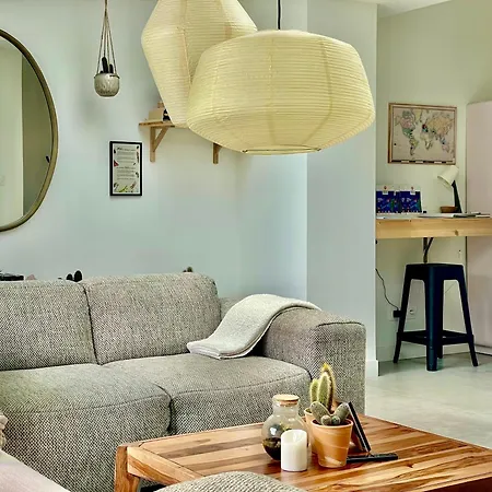 Semesterbostad La Maison Rose - Cote Terre By Melrose