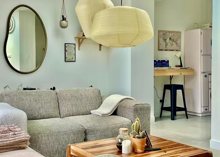 Semesterbostad La Maison Rose - Cote Terre By Melrose