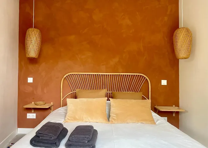 La Maison Rose - Cote Terre By Melrose Semesterbostad Saint-Côme-de-Fresné